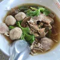 ข้าวมันไก่สยาม