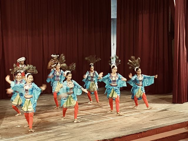 가장 스리랑카 다운 도시, 캔디
