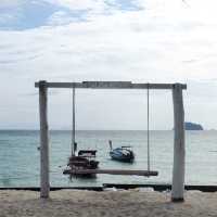 Salisa Resort เที่ยวครบที่หลีเป๊ะ 