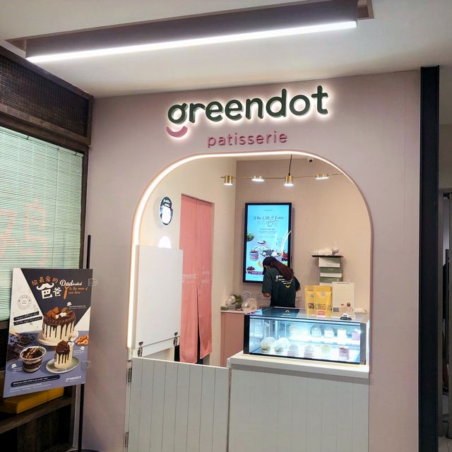 Greendot Pâtisserie/Café