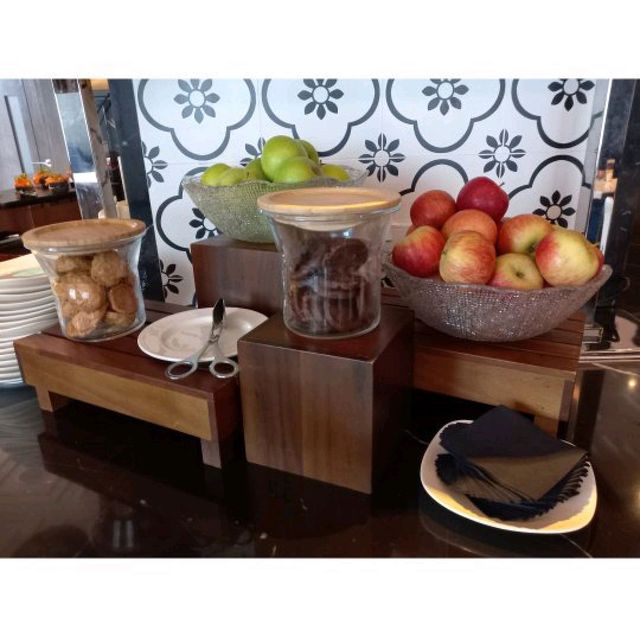 Afternoon Tea during Lunch