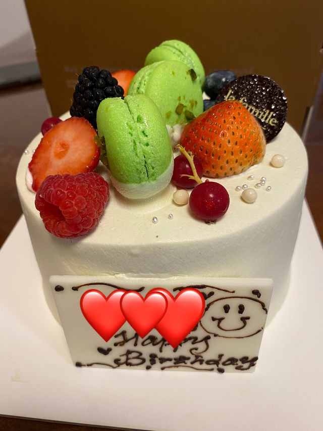  Superrrr Smooth and Soft Cream Pistachio Cake