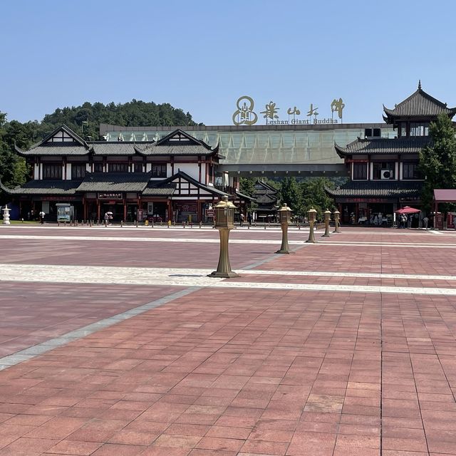 Leshan Giant Buddha and the Sleeping Buddha
