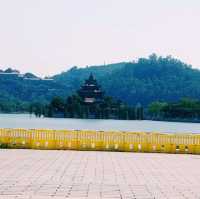 Shunfeng Mountain Park