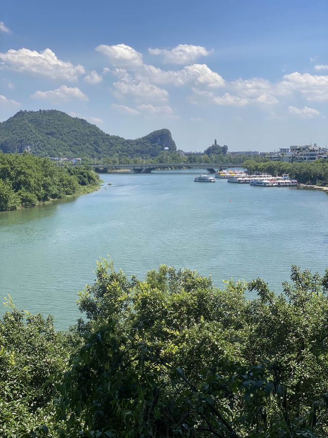 ELEPHANT 🐘 TRUNK HILL IN GUILIN