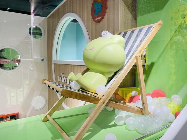 全日任玩夢幻樂園！超過15種遊玩設施，$100起超級放電～