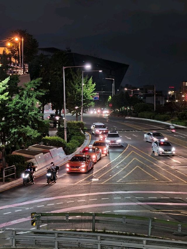 서울 속 작은 전망대, 녹사평역 육교