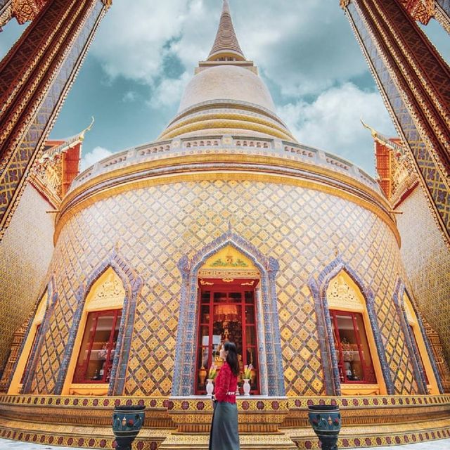 Wat Pho - a beautiful pagoda in Bangkok