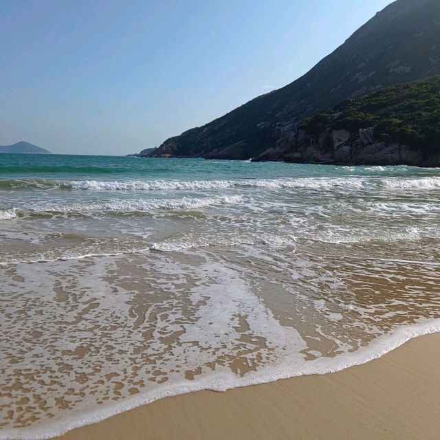 石澳沙灘上，聽海濤聲，令你心靈純淨！