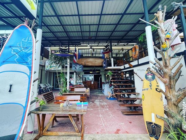 Pirates Ter อาหารอร่อยริมทะเลทุ่งวัวแล่น