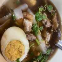 ร้านลับในซอย @น ก๋วยจั๊บ 
