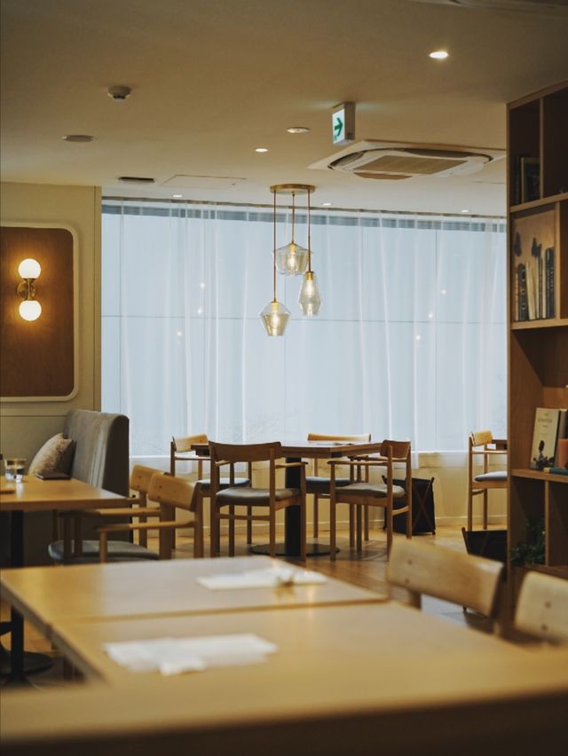 都内に白樺の森が！？KOIVE CAFE