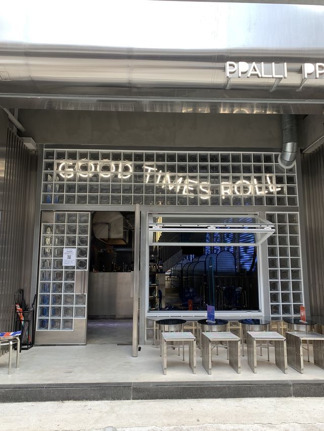 新派韓式cafe