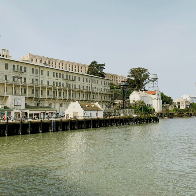 Alcatraz prison 🪶