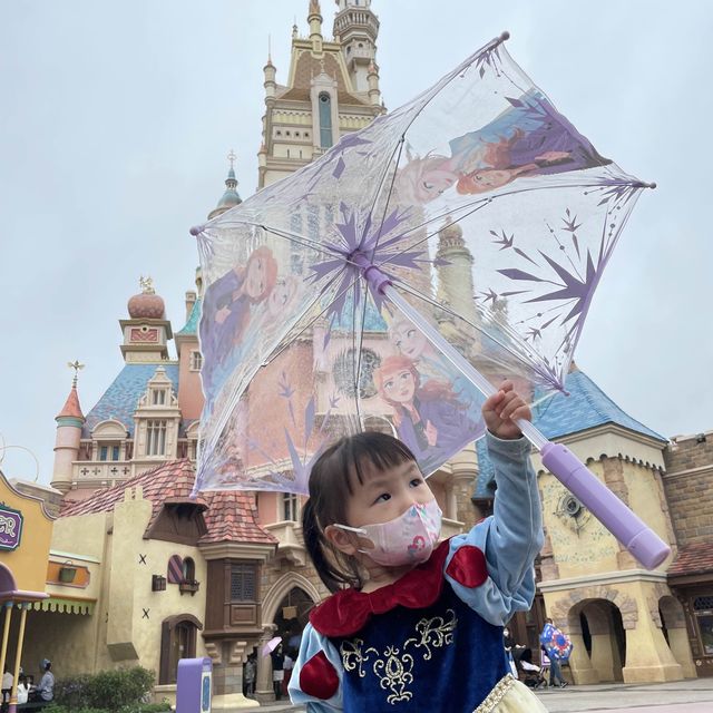 公主生日，暢玩迪士尼樂園