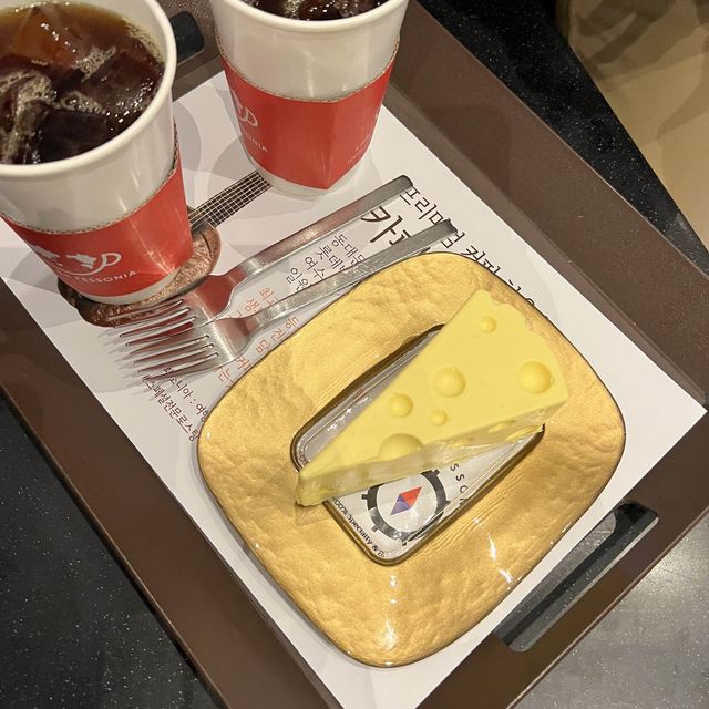 【韓国・ソウル】ステキな空間で美味しいコーヒー
