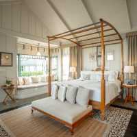DEVASOM HUA HIN RESORT รุ่งสางทะเลตะวันออก