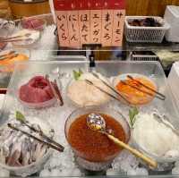 北海道の名物料理が全部揃う！コスパ最強朝食バイキング