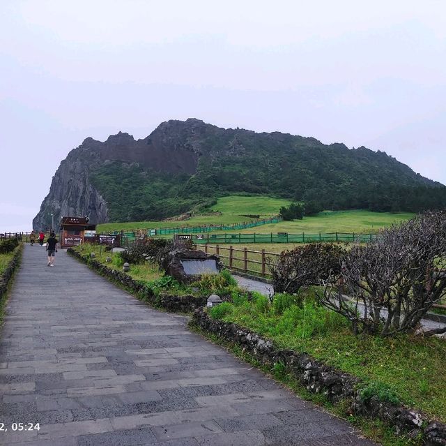 Seongsan Ilchulbong Sunrise Peak in Jeju 