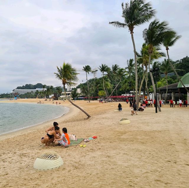 SILOSO BEACH WALK SENTOSA