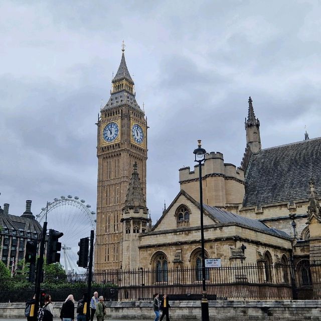 London - Palace of Westminster & Big Ben