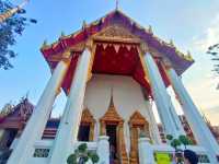 Guide: You can also get a massage at the Grand Palace.