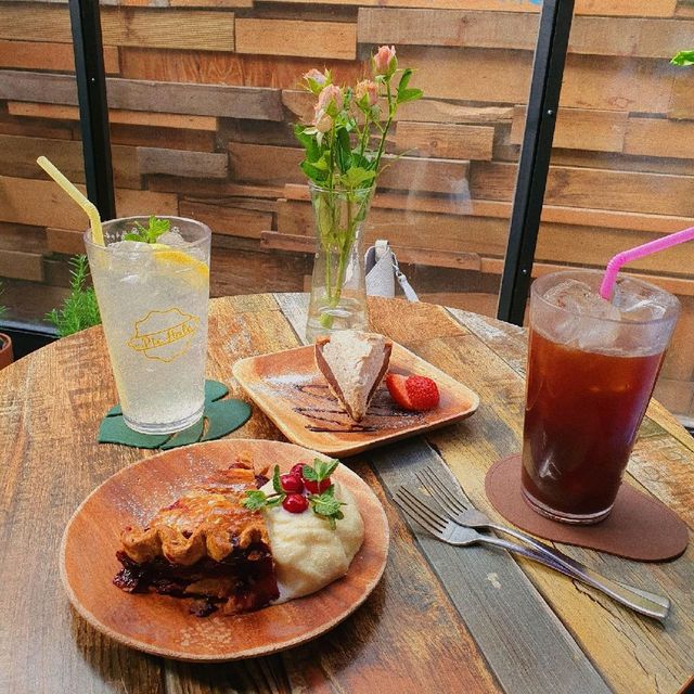 [신촌 맛집 - 파이홀]