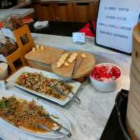 礁溪誠闊溫泉渡假飯店-森林系用餐環境（早餐）