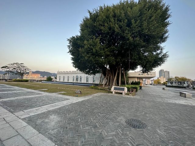 Sunrise at Fortaleza do Monte