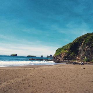 WATU ULO BEACH JAWA TIMUR
