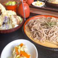 【山梨】郷土料理ほうとうはもちろん、天ぷら蕎麦も美味しい"和十郎"
