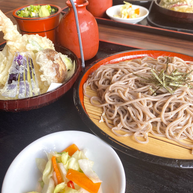 【山梨】郷土料理ほうとうはもちろん、天ぷら蕎麦も美味しい"和十郎"