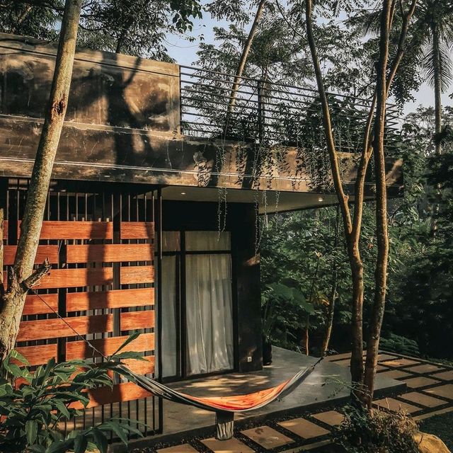 KAYUMAN VILLA - BOGOR