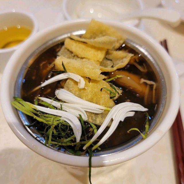 素食世界~陳皮白菊素蛇羹😋👍