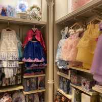 迪士尼買手信必到皇庭禮品店
