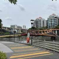 Beautiful walk along Singapore river