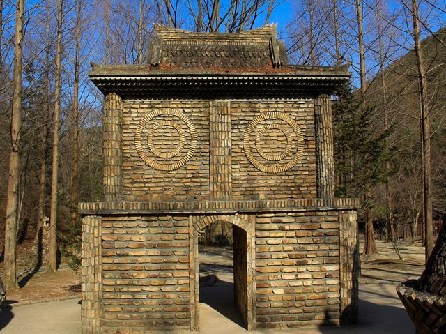 앙코르와트에 와있는 듯한 [상소동 산림욕장]