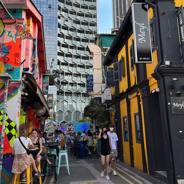 Colorfull and narrowest street in Singapore