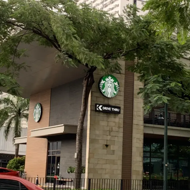 Largest Starbucks in Town!!
