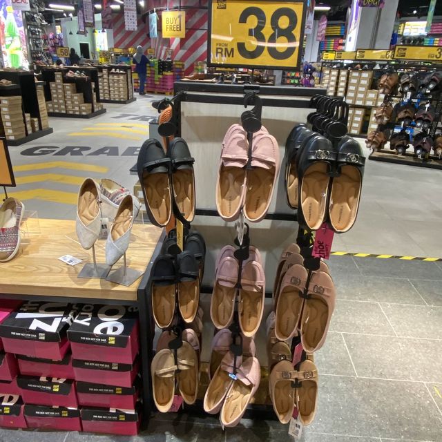 The Zhoe Factory