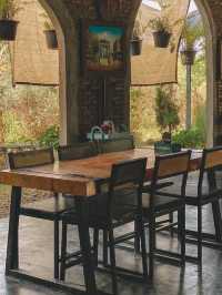  Café Laura สระบุรี