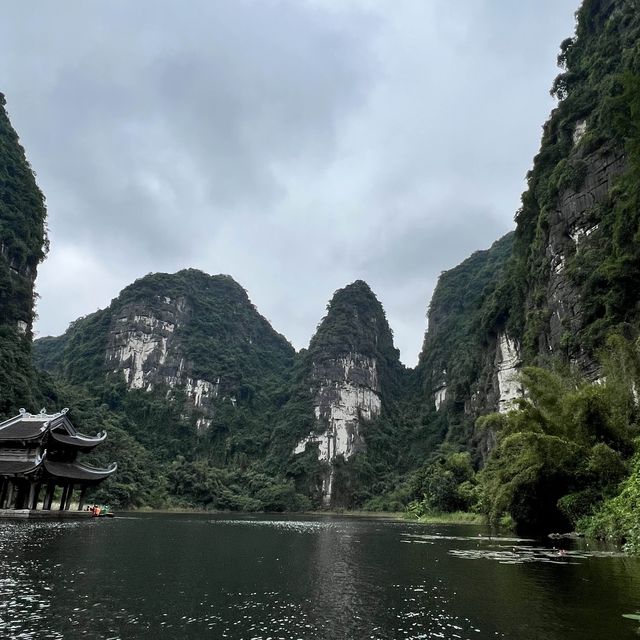 2-hour bamboo boat cruise with scenic views