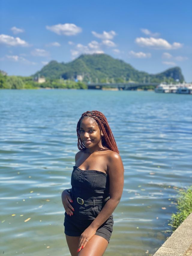 ELEPHANT 🐘 TRUNK HILL IN GUILIN