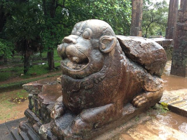 Sri Lanka Trip: The Parliament Building of Polonnaruwa Ancient City