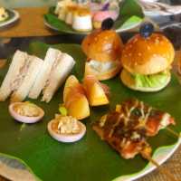 朋友聚舊 High tea chill 下