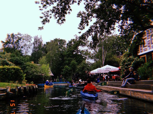 Kayaking in a little German town 🛶