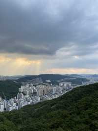 서울 도심 속 데이트 코스와 명산, ‘인왕산’