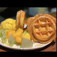 西門町頂尖咖啡名店「Cho Cafe」，還有超好吃麻糬鬆餅🧇