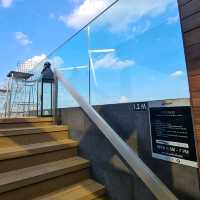 Rise Rooftop Bar & Swimming pool 