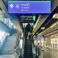เดินทางสะดวกด้วยแอร์พอร์ตลิ้งค์ | กรุงเทพมหานคร